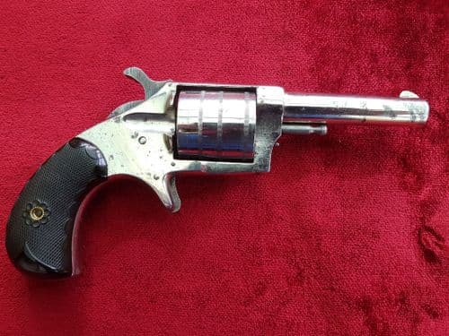 X X X SOLD X X X An American .32 rimfire spur trigger revolver. Good condition. C. 1880. Ref 9877