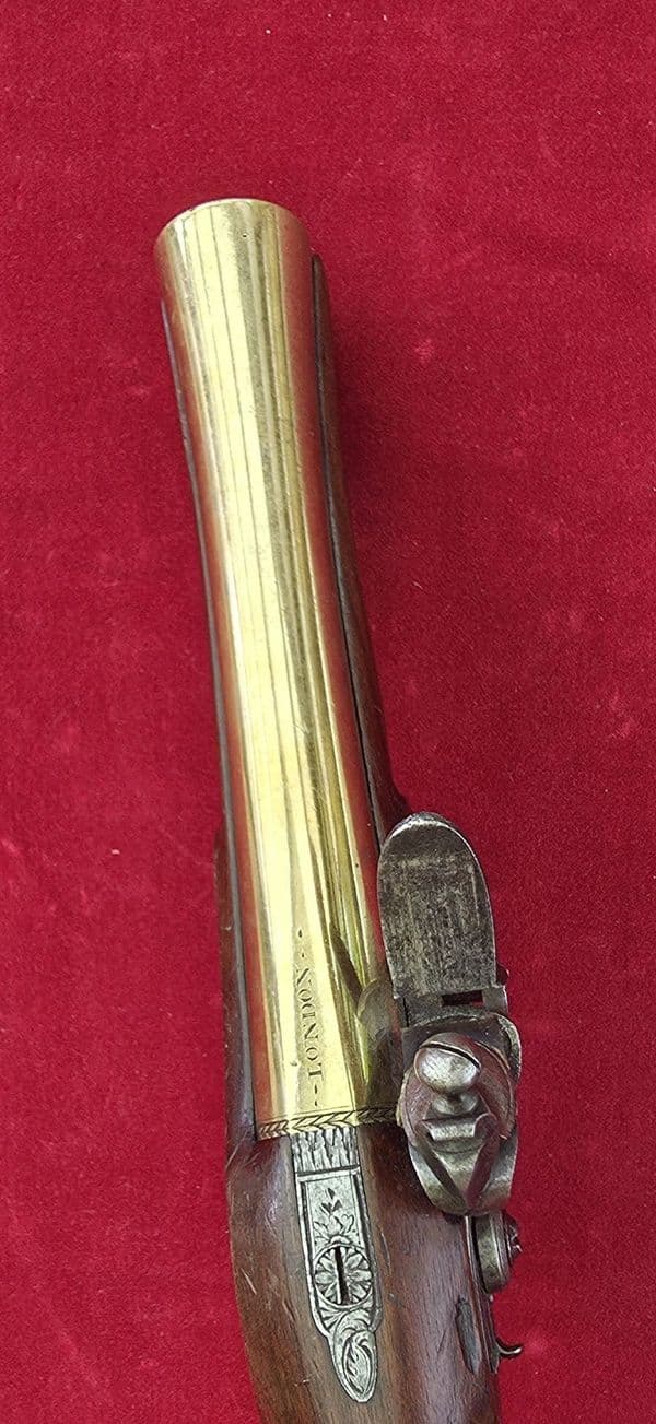 X X X SOLD X X X An English Brass Barrelled Flintlock blunderbuss pistol by MOORE LONDON. Ref 4678.