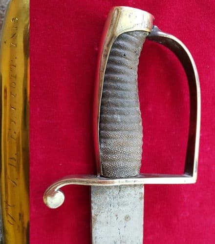 X X X SOLD X X X Brass hilt Short sword engraved LT. J. D. ELLIOTT 1813. Ref 2285.