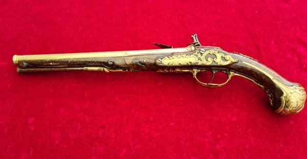 X X X SOLD X X X  ITALIAN single barrel flintlock pistol manufactured by GIOVANI POETA Ref 3730