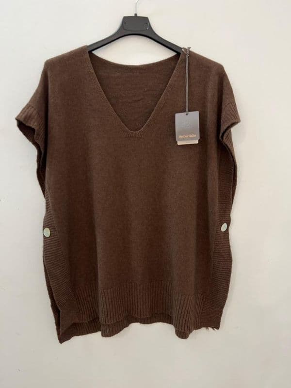 Easy Fit Button Tank Top