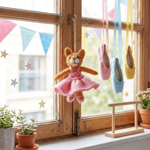 Felt Gracie Cat Hanging Decoration