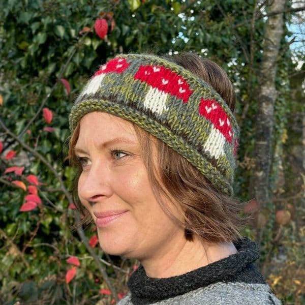 Hand-knitted Mushroom Wool Headband in Field Green