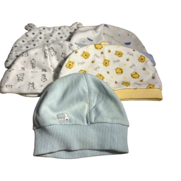 0-0  5 x One Size Baby Hats