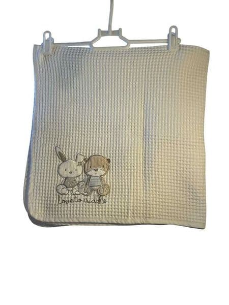 0-0 Love to Cuddle Honeycomb Blanket