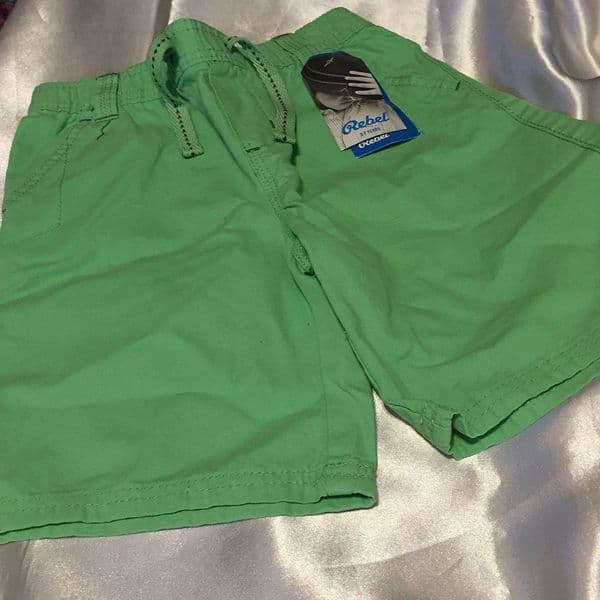 Green Shorts  3-4 Years  Summer Stock Box 2