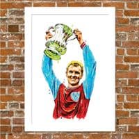 WEST HAM UNITED - BOBBY MOORE