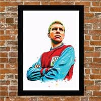WEST HAM UNITED - BOBBY MOORE (1)