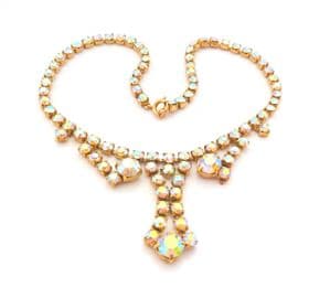 Vintage Aurora Borealis Rhinestone Set Ornate Drop Design Choker Necklace