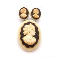 Vintage Celluloid Cameo Design Clip On Earring And Brooch Jewellery Set