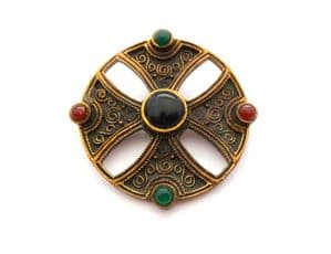 Vintage Celtic Scottish Style Cross Design Faux Gemstone Detailed Brooch