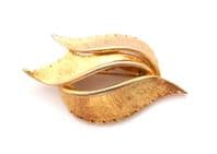 Vintage Coro Textured Golden Leaves Naturalistic Design Leaf Brooch