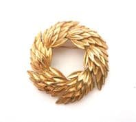 Vintage Crown Trifari Textured Leaf Wreath Design Design Brooch