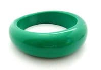 Vintage Green Lucite Abstract Free form Design Bangle