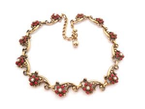 Vintage Jewelcraft Faux Pearl And Red Rhinestone Floral Panel Design Choker Necklace By Jewelcraft