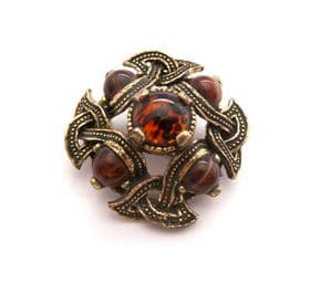 Vintage Miracle Scottish Celtic Style Faux Agate Set Brooch
