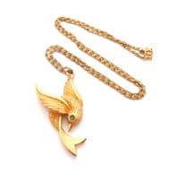 Vintage Sarah Coventry Golden Dove Bird Design Pendant And Necklace Chain