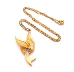 Vintage Sarah Coventry Golden Dove Bird Design Pendant And Necklace Chain