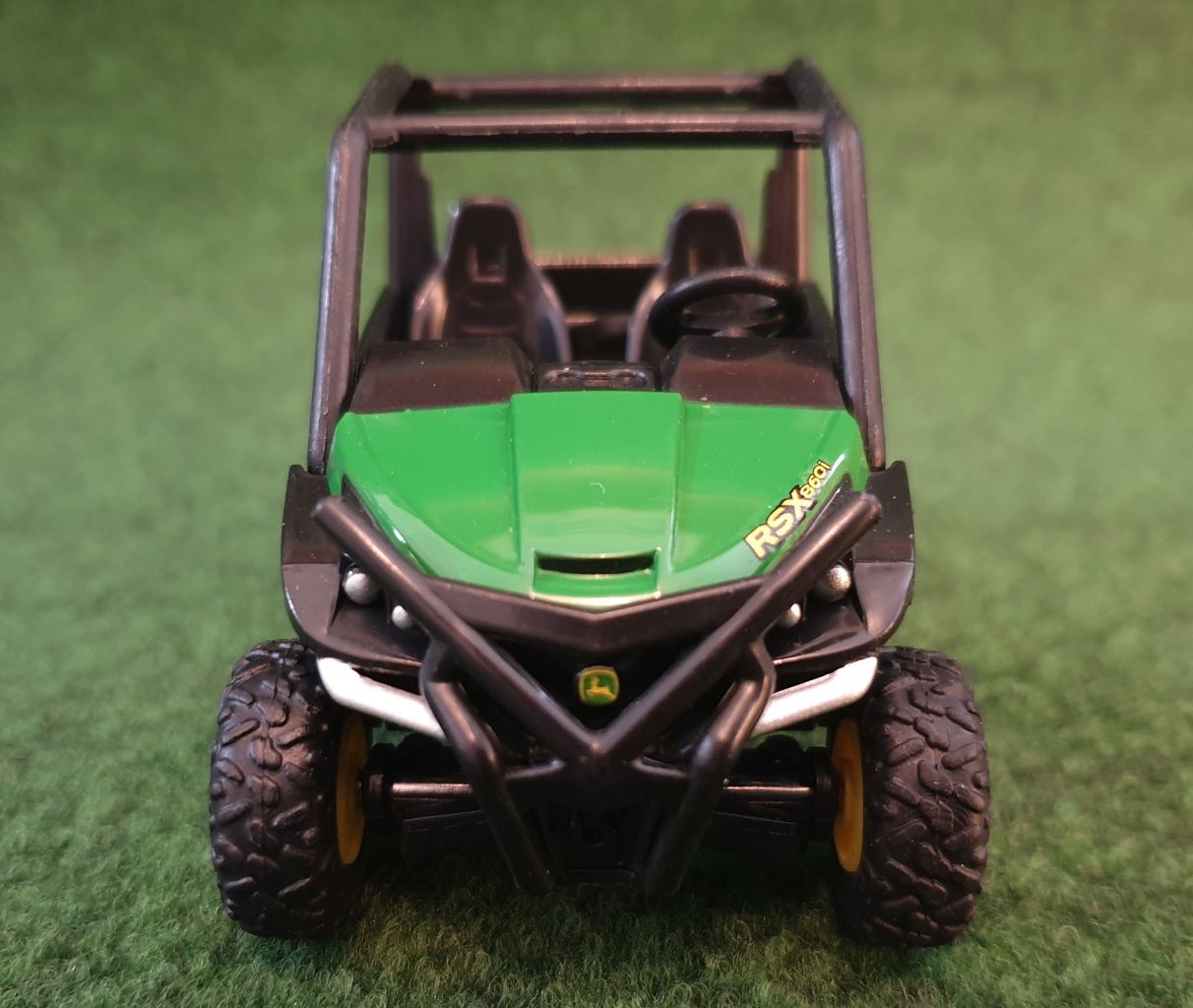 Britains John Deere RSX860i Gator