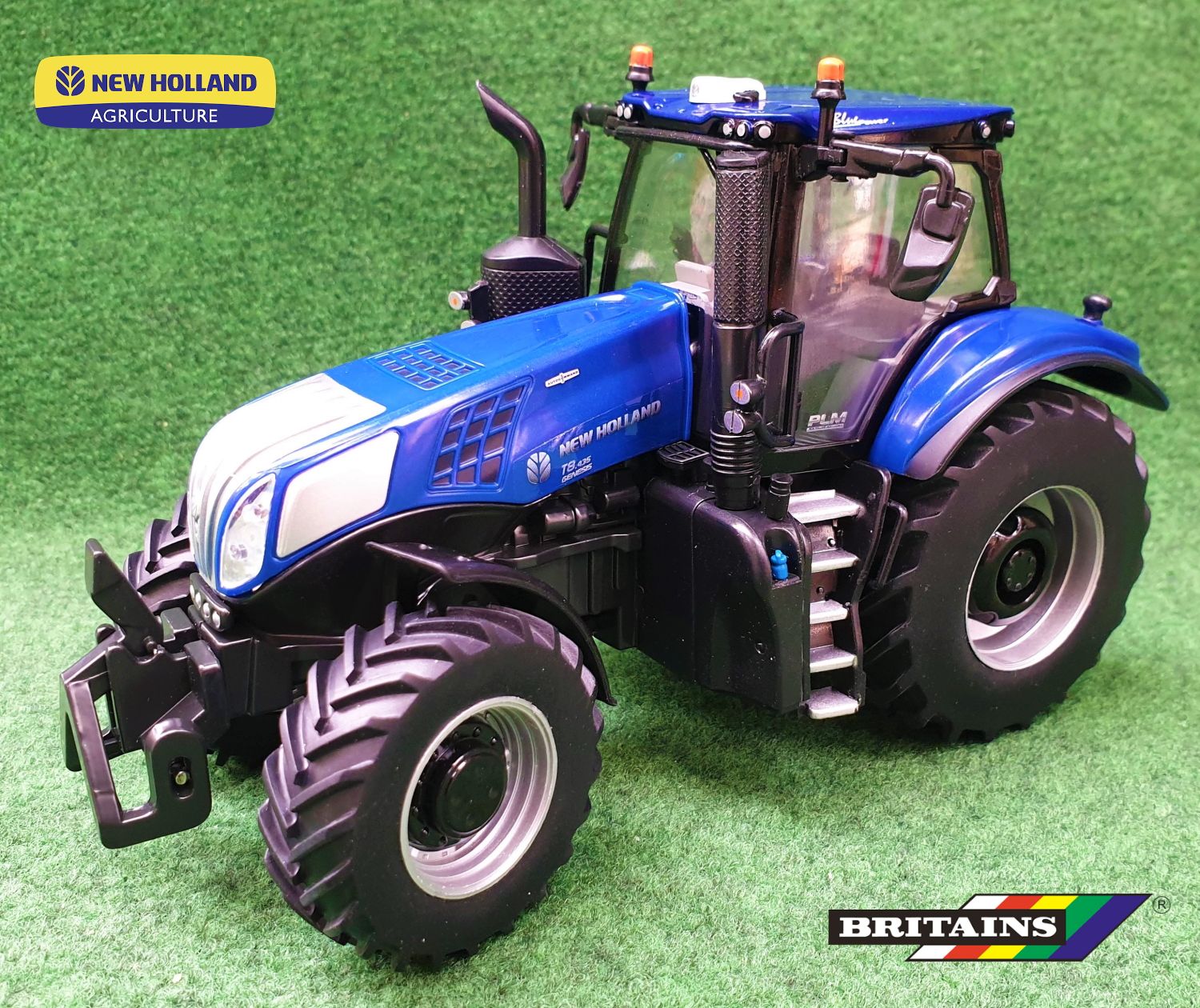 Britains New Holland T8.435 (New) Tractor