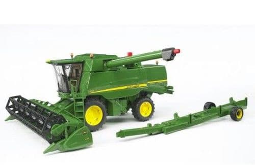 JOHN DEERE COMBINE