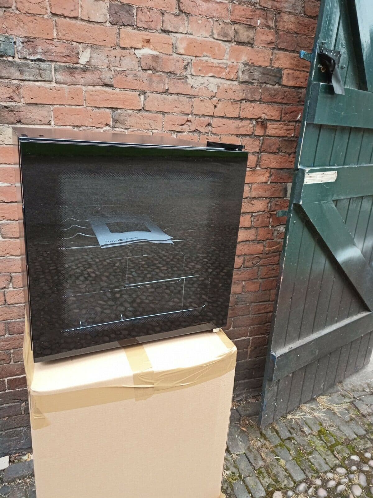 New A Grade Black Essentials CWC15B20 Table Top Wine Cooler