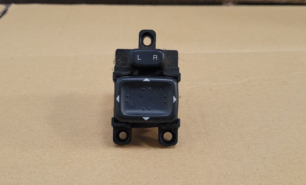 MAZDA MX5 MK3 NC 2005 2015 ELECTRIC MIRORR ADJUSTER / ADJUSTMENT SWITCH