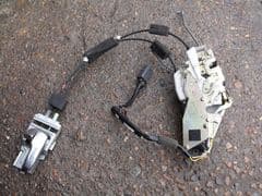 MAZDA MX5 RHS DOOR CATCH / SOLENOID / LATCH - RIGHT (MK2.5 2001 - 2005)