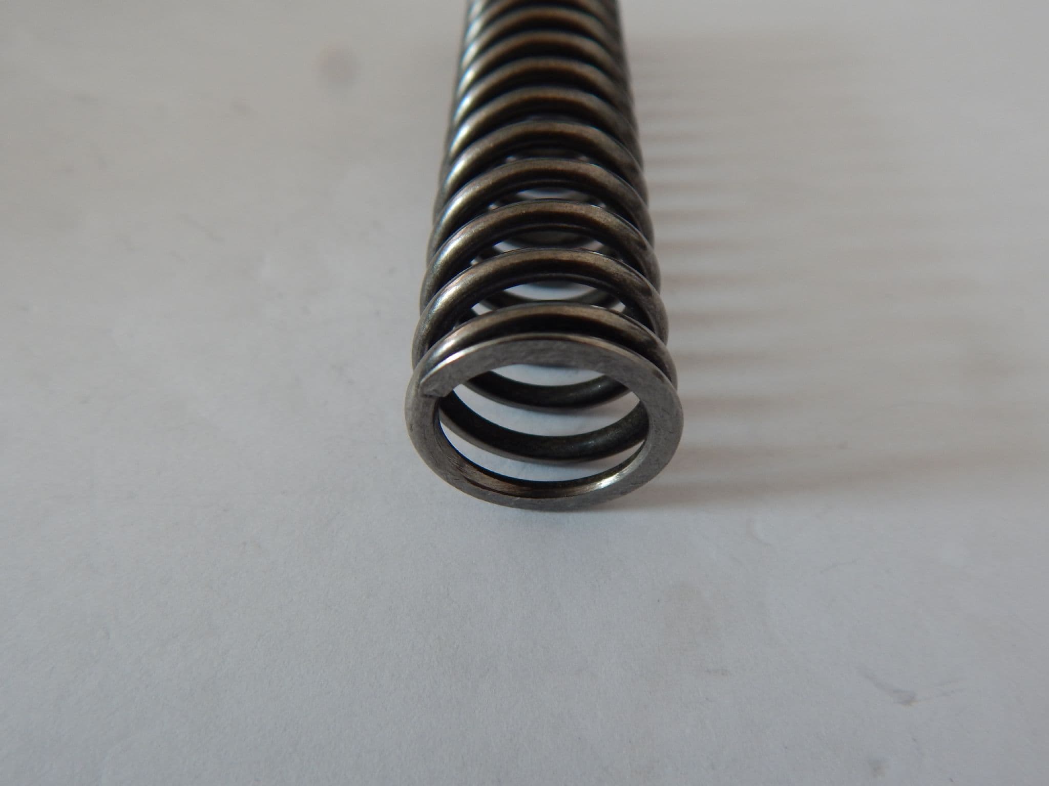 1 x Helical Compression Spring Steel 19mm Diameter 80mm Length CN1D-2