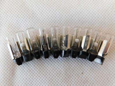10 x Aircraft Instrument 28ESB Bulbs, 28V, 0.04A [D4D]