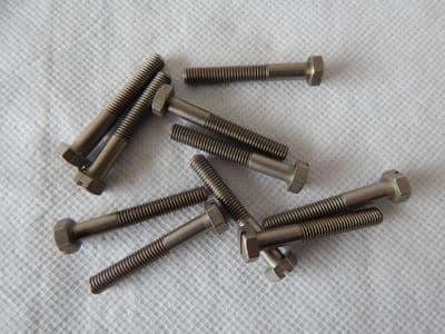 10 x M5-0.8 Bolts Slotted Hex Head Length 38mm [CN1A-13]