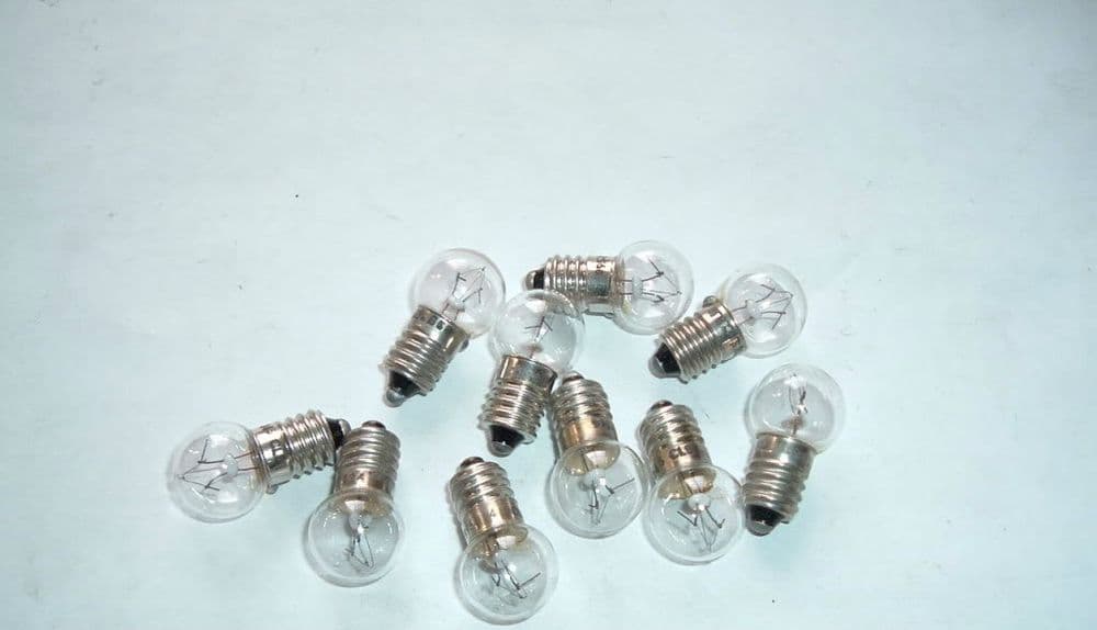 10 x Miniature Edison Screw Bulbs 16V 3W Diam 15mm 1R8E