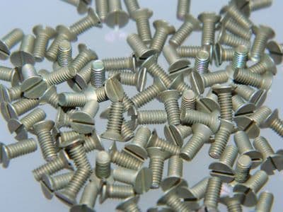 100 x 2-64 UNF Screws Countersunk Slotted Head Steel Length 7/32