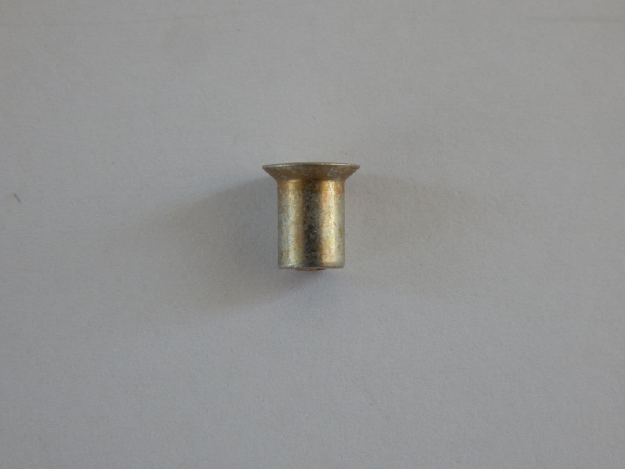 100 x Rivet Solid CSK 5/32