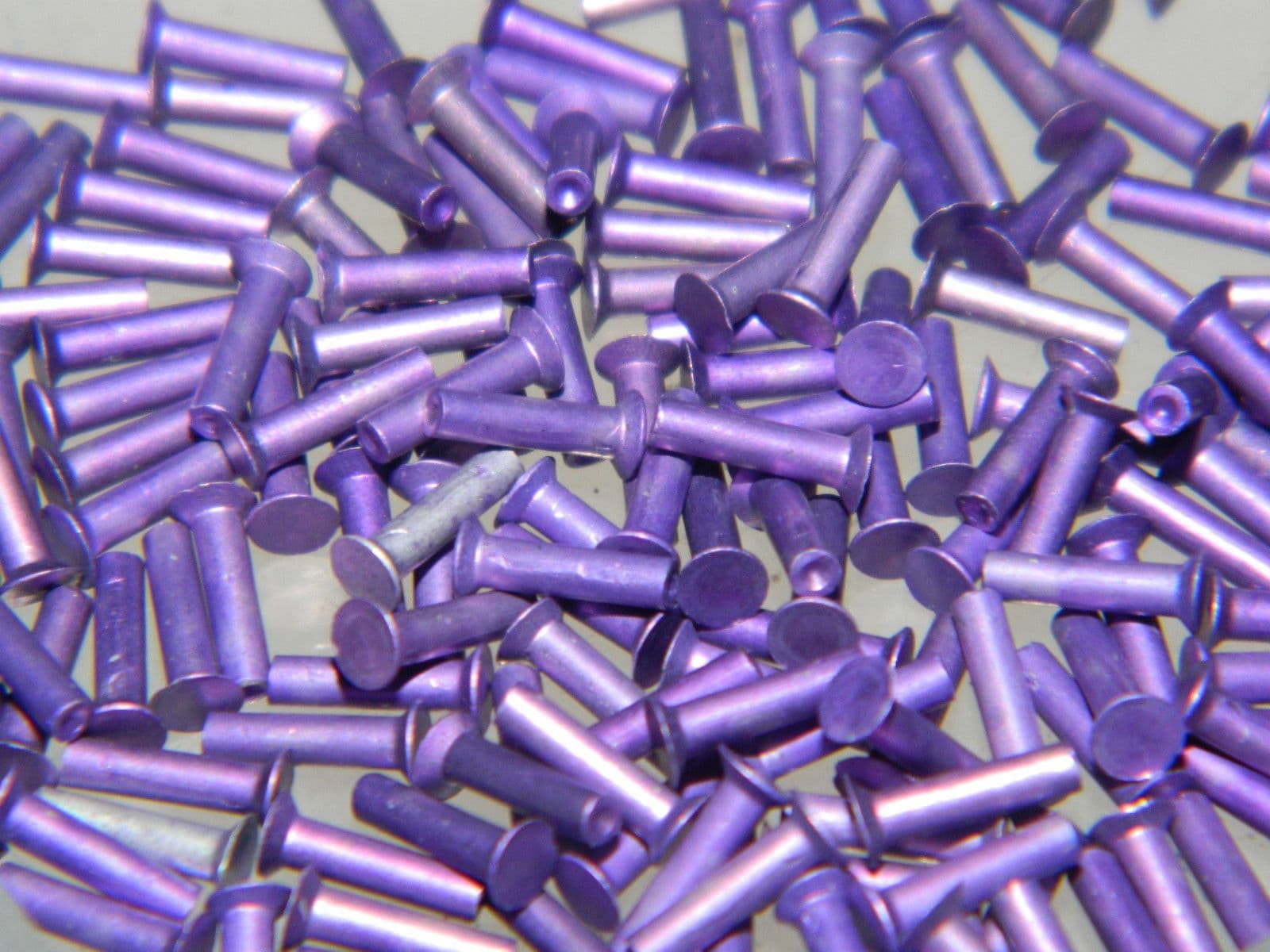 100 x Rivets CSK Light Alloy Diameter 1/16