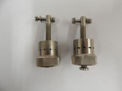 2 x  Aircraft Mounting Tray Locking Mounts [GR1B]