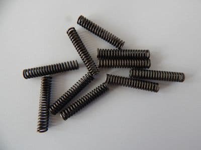2 x Aircraft Springs, Steel, 27mm Length, 5.3mm Outer Diameter [CN1D-4]