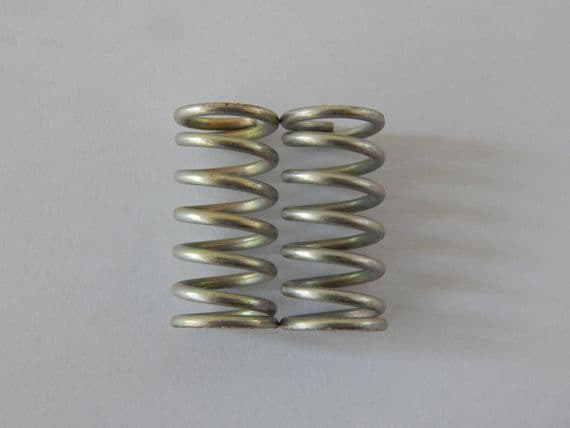 2 x Helical Compression Aircraft Springs Steel Diam 9mm Length 19mm CN1D-4