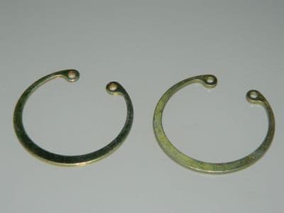 2 x Internal Circlip Steel Diameter 38mm Part L23202-040AML [K3]