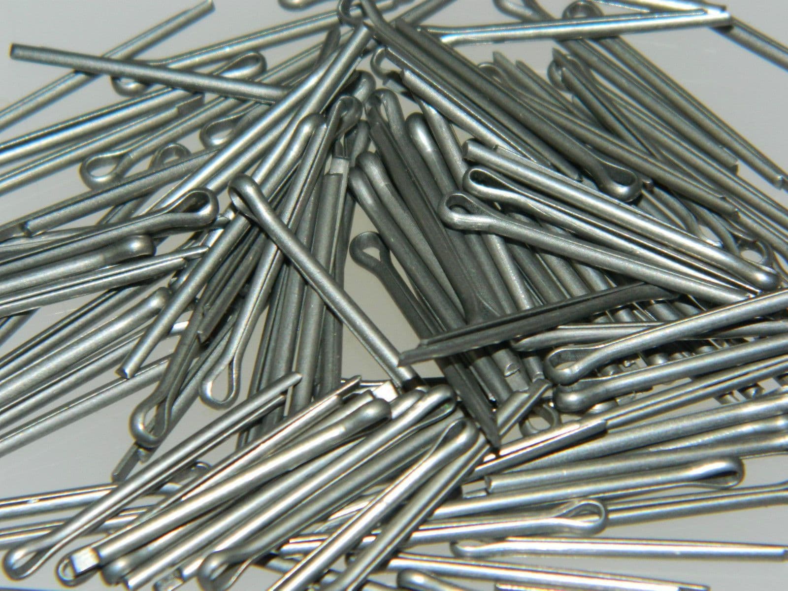 20 x Stainless Steel Split Pin 1/16& x22; Diameter 3/4& x22; Long Part ...