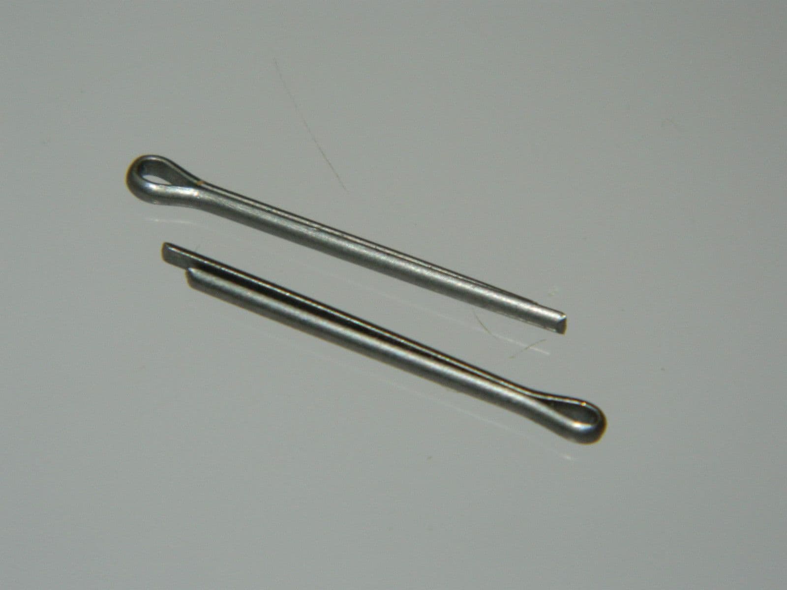 20 x Stainless Steel Split Pin 1/16& x22; Diameter 3/4& x22; Long Part ...