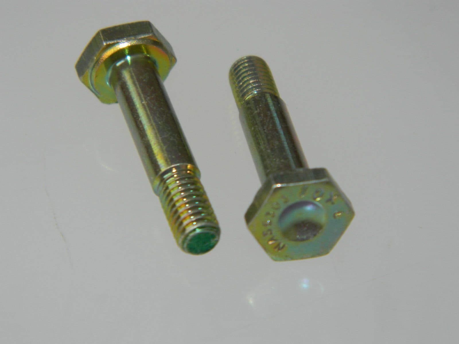 Dimple様 5 x 10-32 UNF Dimple Hex Head Cadmium Plated Bolt Length 15/16