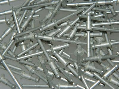 50 x Avdel Rivets Diameter 1/8