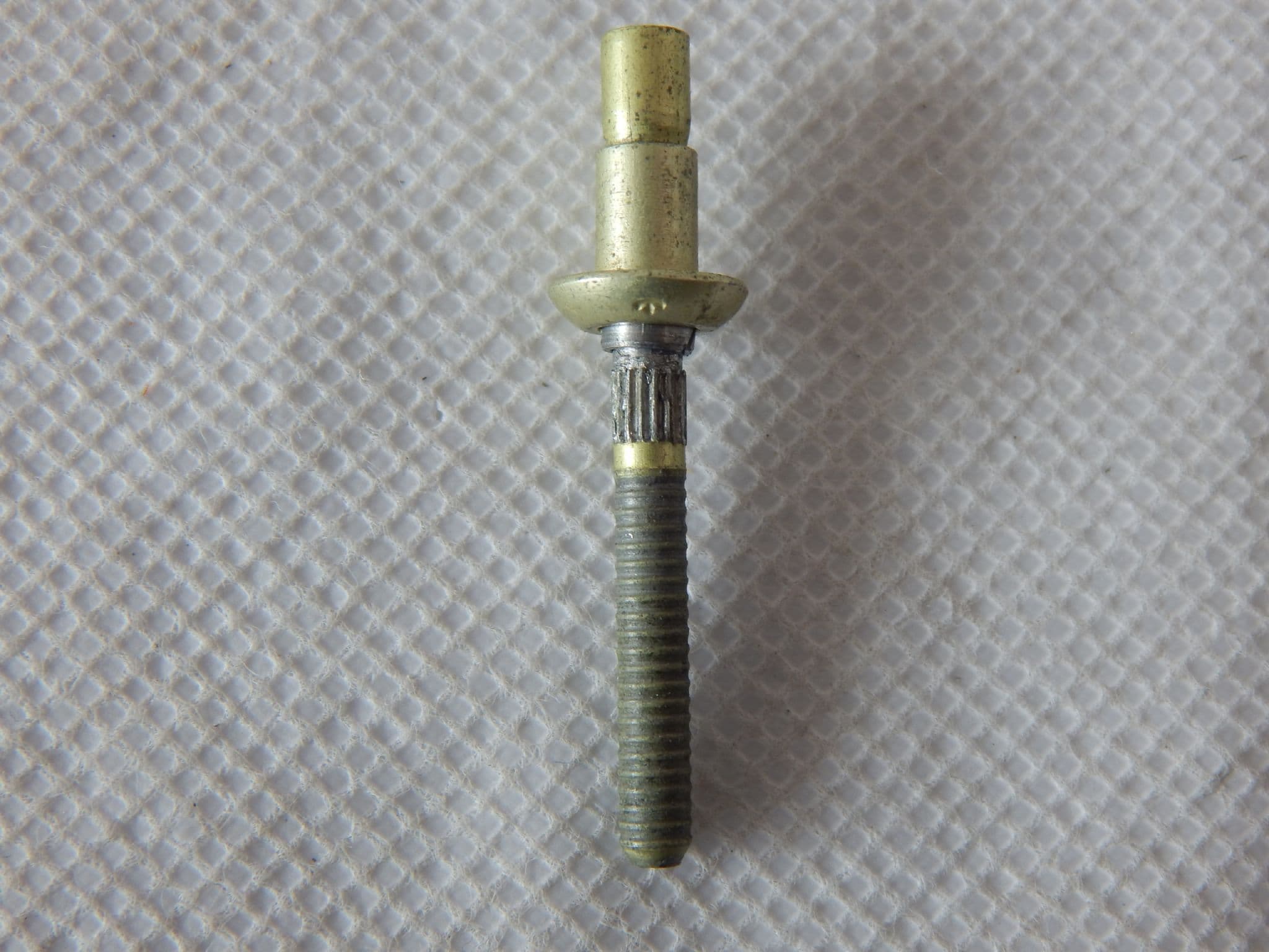 50 x CherryLock Rivet Diam 3/16