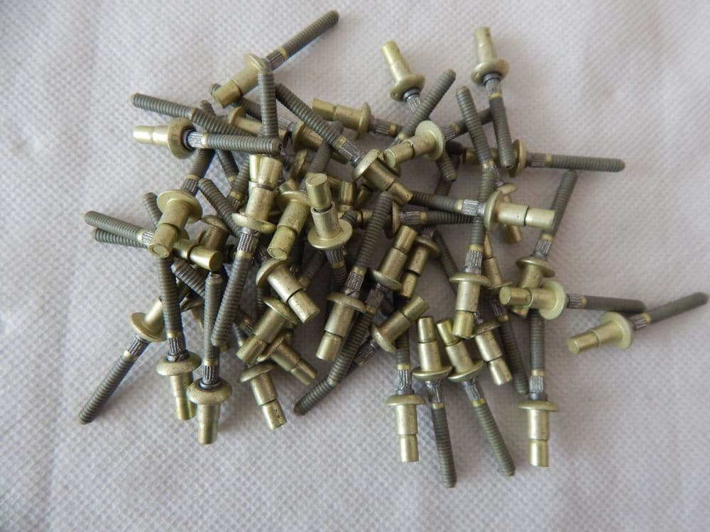 50 x CherryLock Rivet Diam 3/16