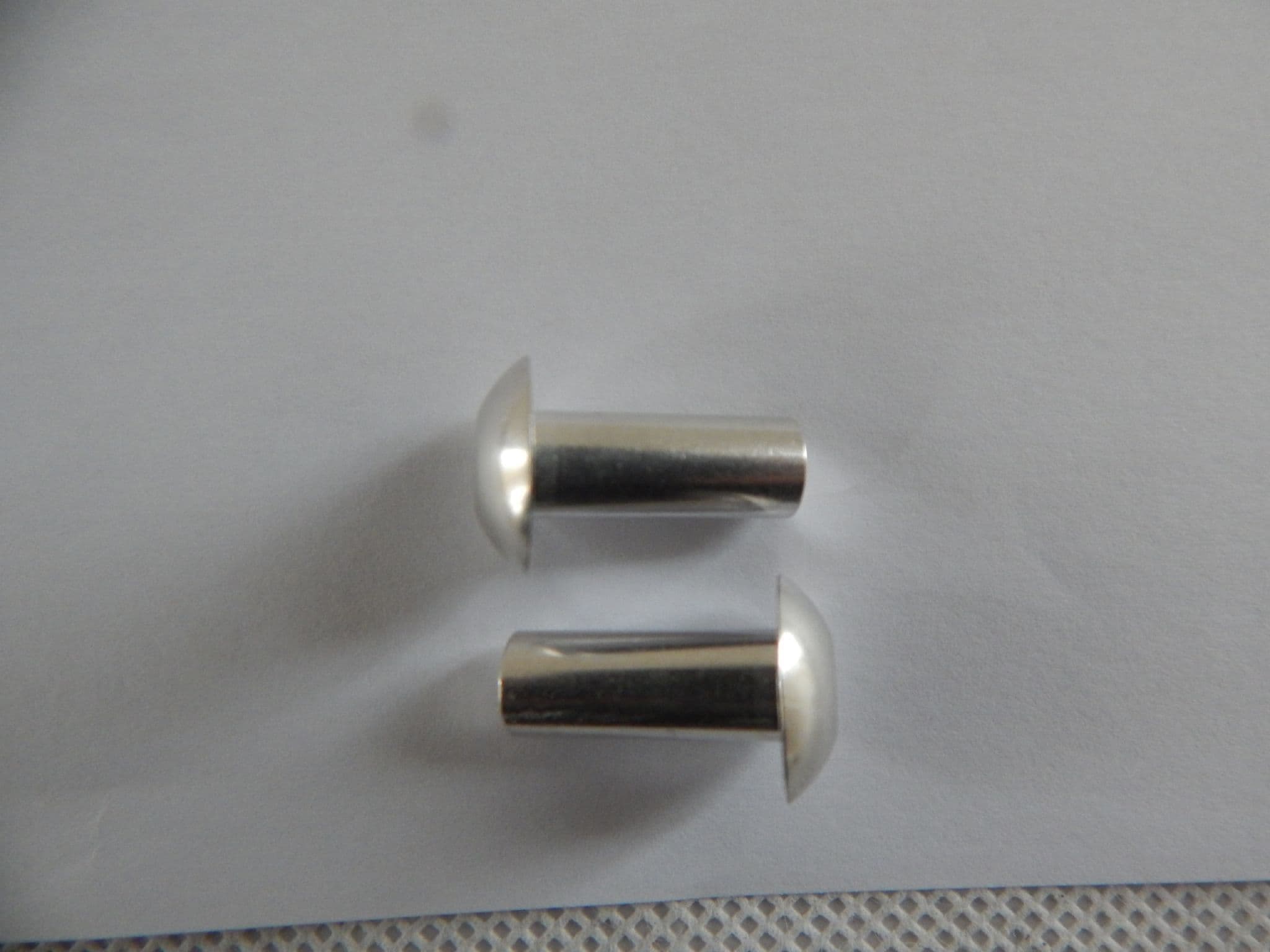 50 x Snap Head Rivets Length 21/32