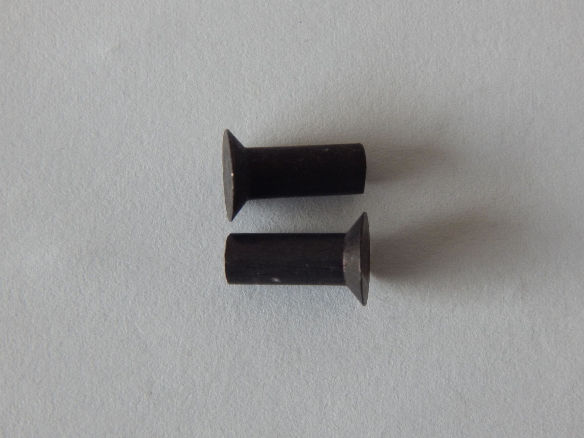 53 x Rivets Csk Light Alloy Black 3/16