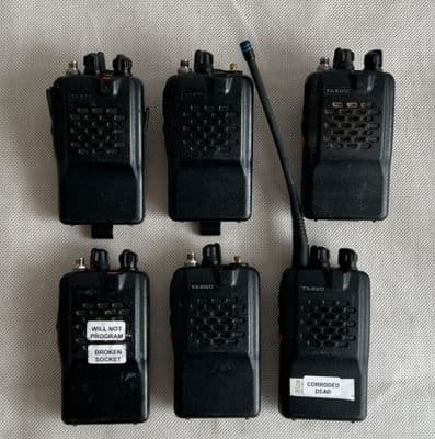 6 x YAESU Vertex VX-400U UHF Radio Transceiver, TV Film Prop [1R7D3]
