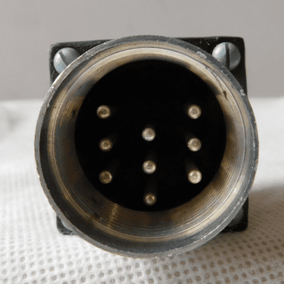 Aircraft Bulkhead Plug Connector 9 Pin, Part No 5X/6036 [1R6D]