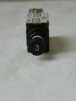 Aircraft Circuit Breaker 3 Amp, 3A Crouzet   [1R1C]